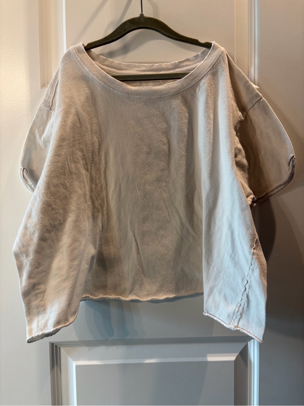 We the free, Free people women’s size L boxy cropped tee.